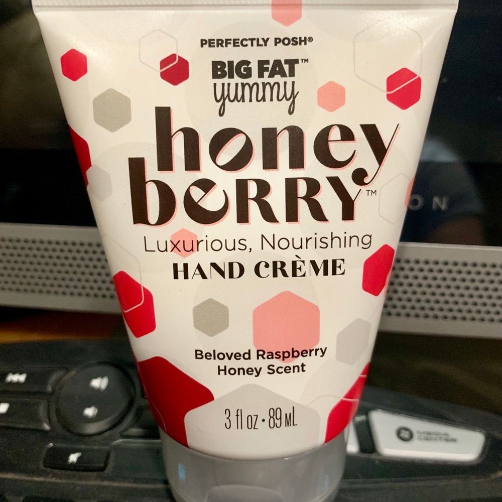 Perfectly Posh Honey Berry BFYHC